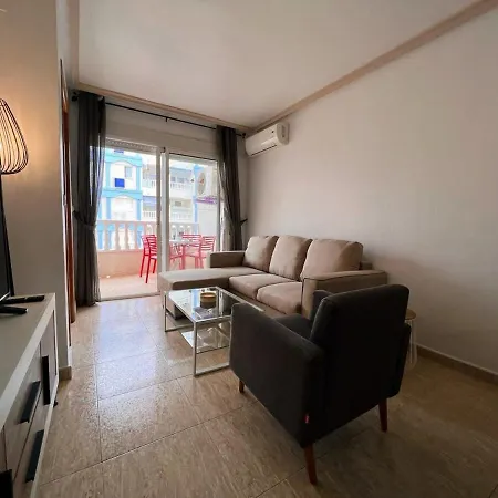 Welcoming Seafront Tv15 Apartment *